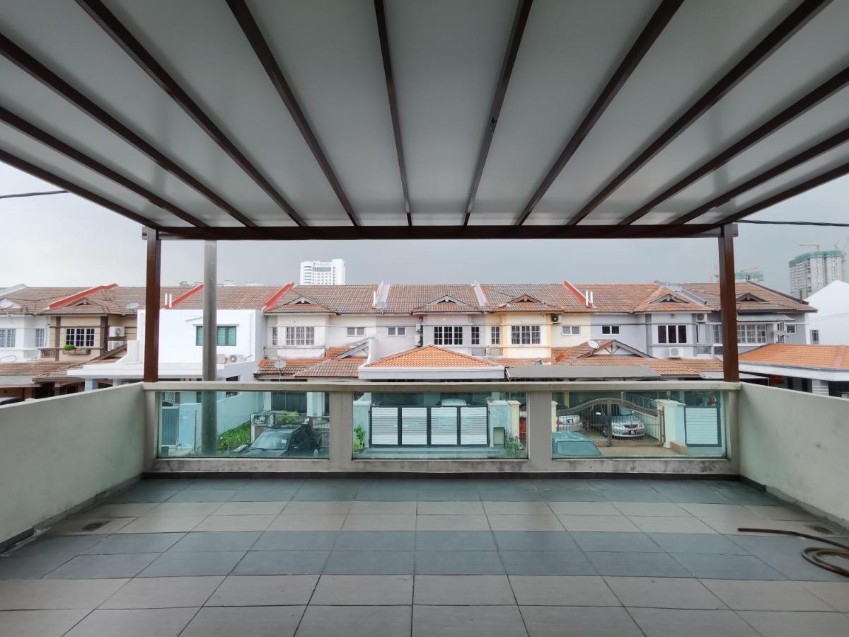 Bbt Double Storey Balcony Bukit Tinggi Home Klang Extérieur photo