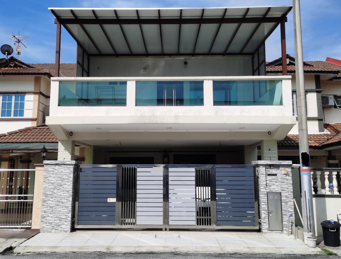 Bbt Double Storey Balcony Bukit Tinggi Home Klang Extérieur photo