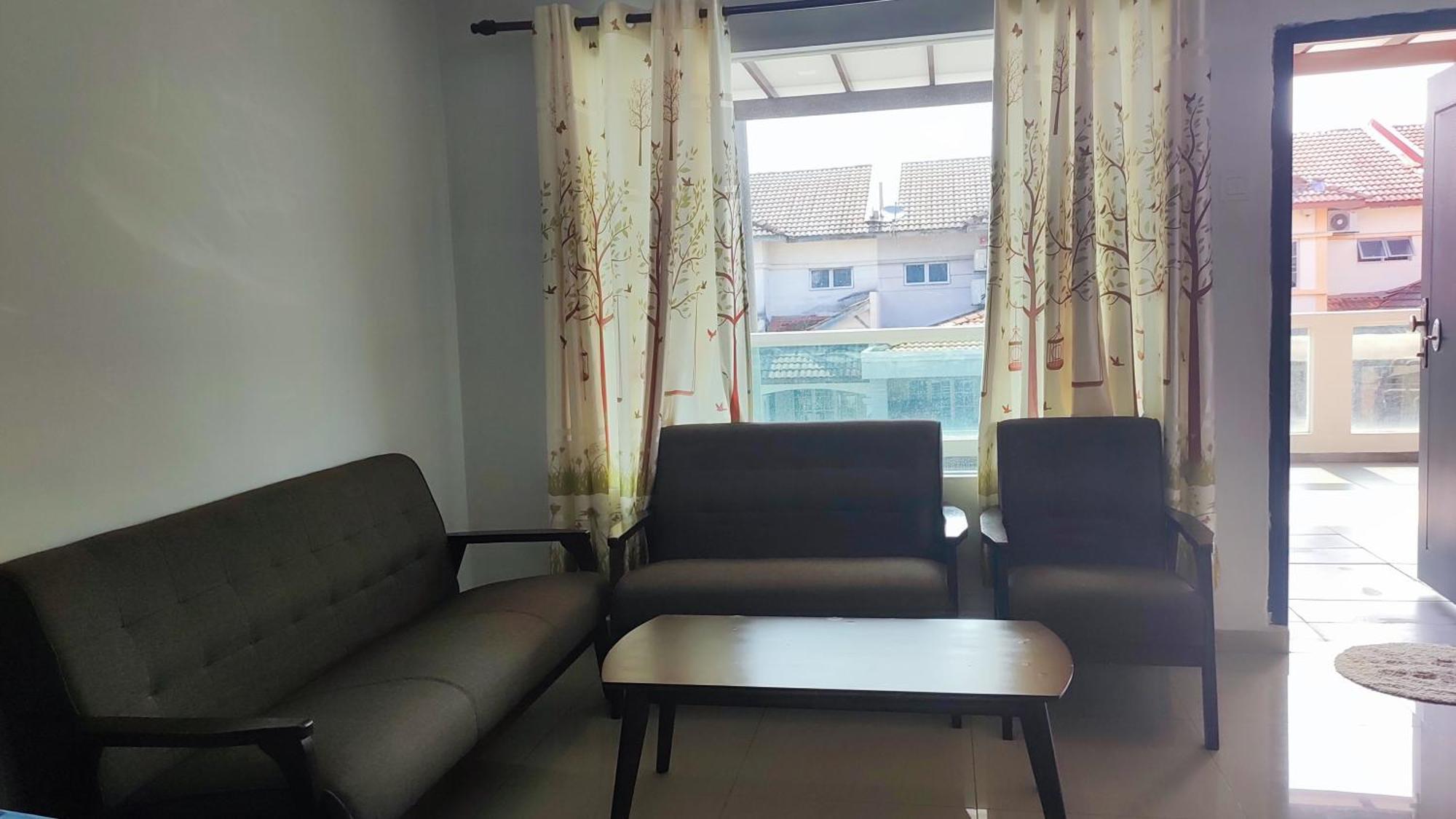 Bbt Double Storey Balcony Bukit Tinggi Home Klang Extérieur photo